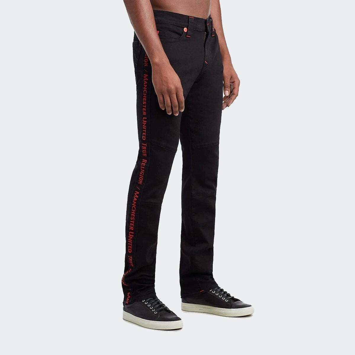 Manchester United Moto Rocco Jeans for Men product image 1, provided for visual reference and product detail review