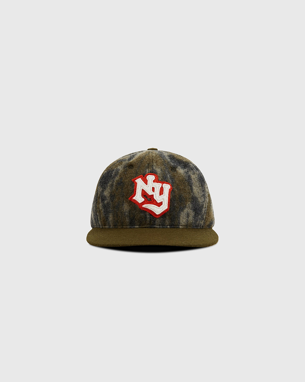Mossy Oak x Ebbets Field New York Knights Ballcap product image 1, provided for visual reference and product detail review