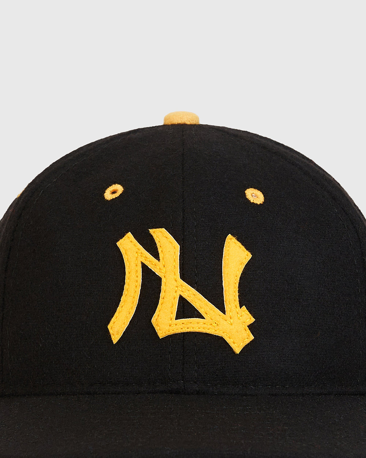 Nishitetsu Lion 1971 Authentic Wool Ballcap product image 3, provided for visual reference and product detail review