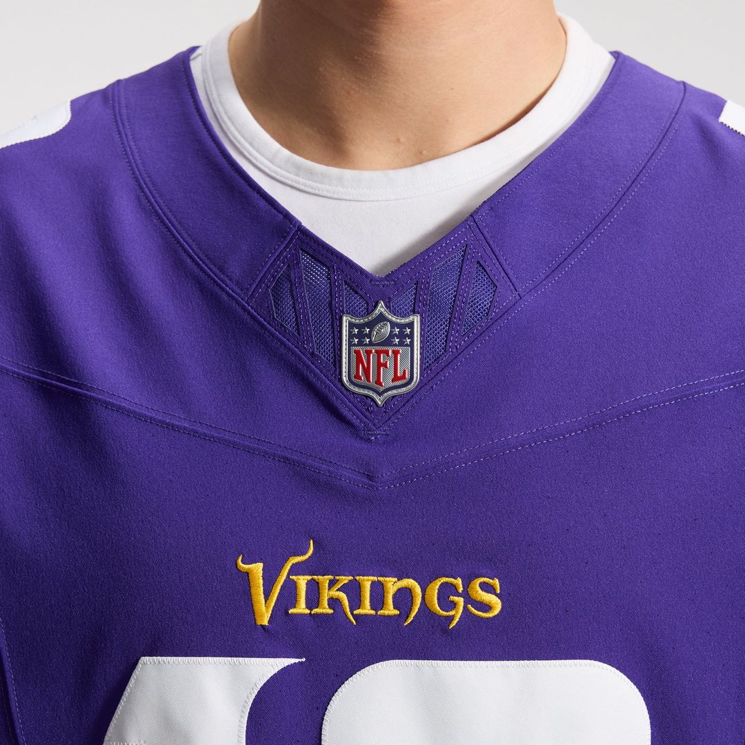 Minnesota Vikings Justin Jefferson Nike Purple Team Vapor product image 9