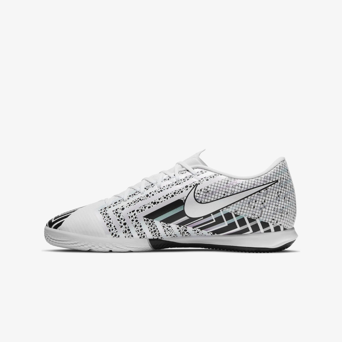 Mercurial Vapor 13 Academy IC Indoor Soccer Shoes Men product image 2, provided for visual reference and product detail