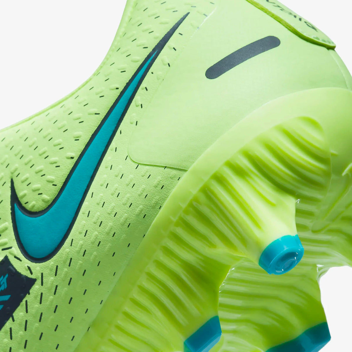Nike Phantom GT Academy MG Soccer Cleats product image 7, provided for visual reference and product detail review