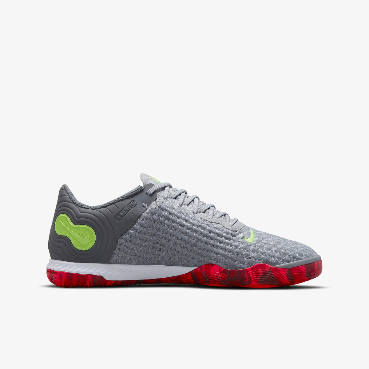 Nike React Gato Indoor/Court Soccer Shoes product image 2, provided for visual reference and product detail review