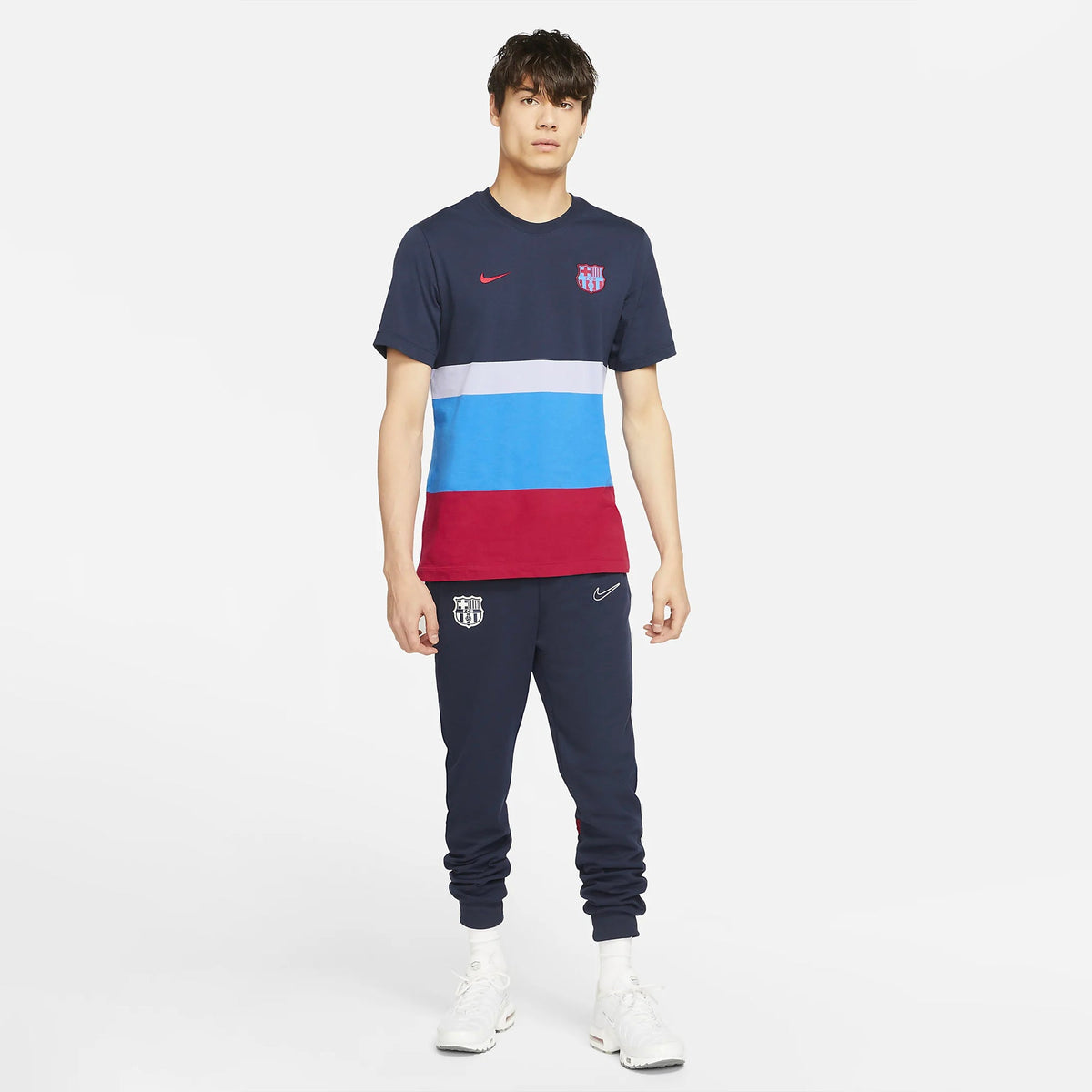 Fc Barcelona Men Dri-FIT Soccer Pants product image 2, provided for visual reference and product detail review