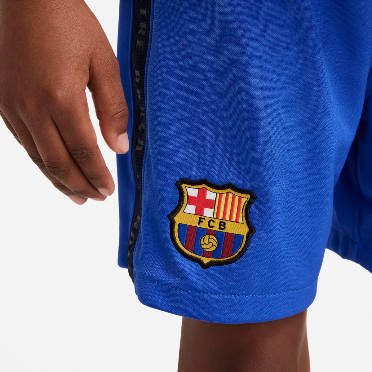 FC Barcelona 2021/22 Third Little Kids' Soccer Kit product image 8, provided for visual reference and product detail review