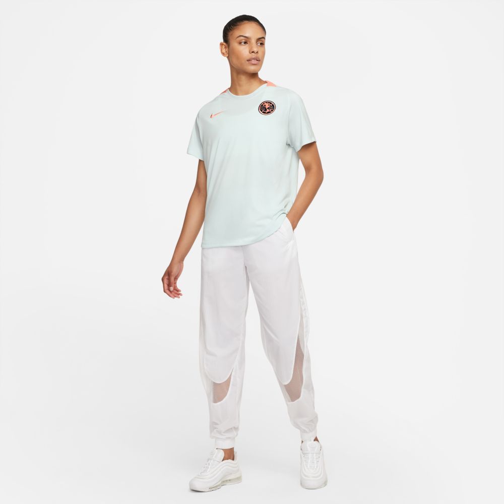 Club America Training Shirt for Women product image 2, provided for visual reference and product detail review