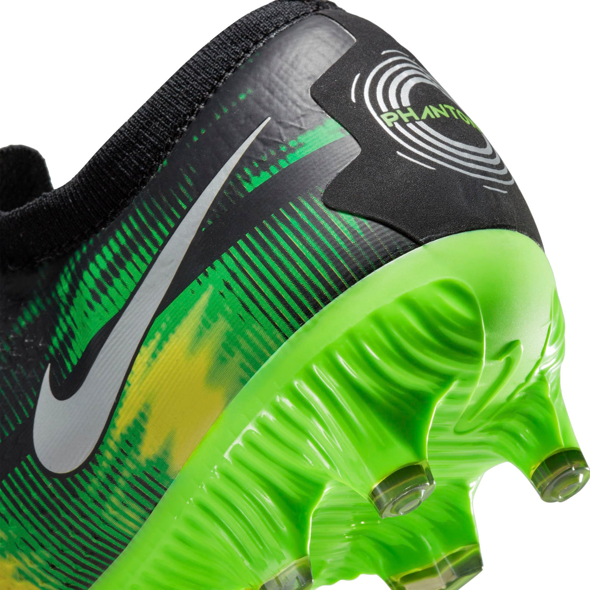 Nike Phantom GT2 Pro FG Firm-Ground Soccer Cleats product image 10, provided for visual reference and product detail review