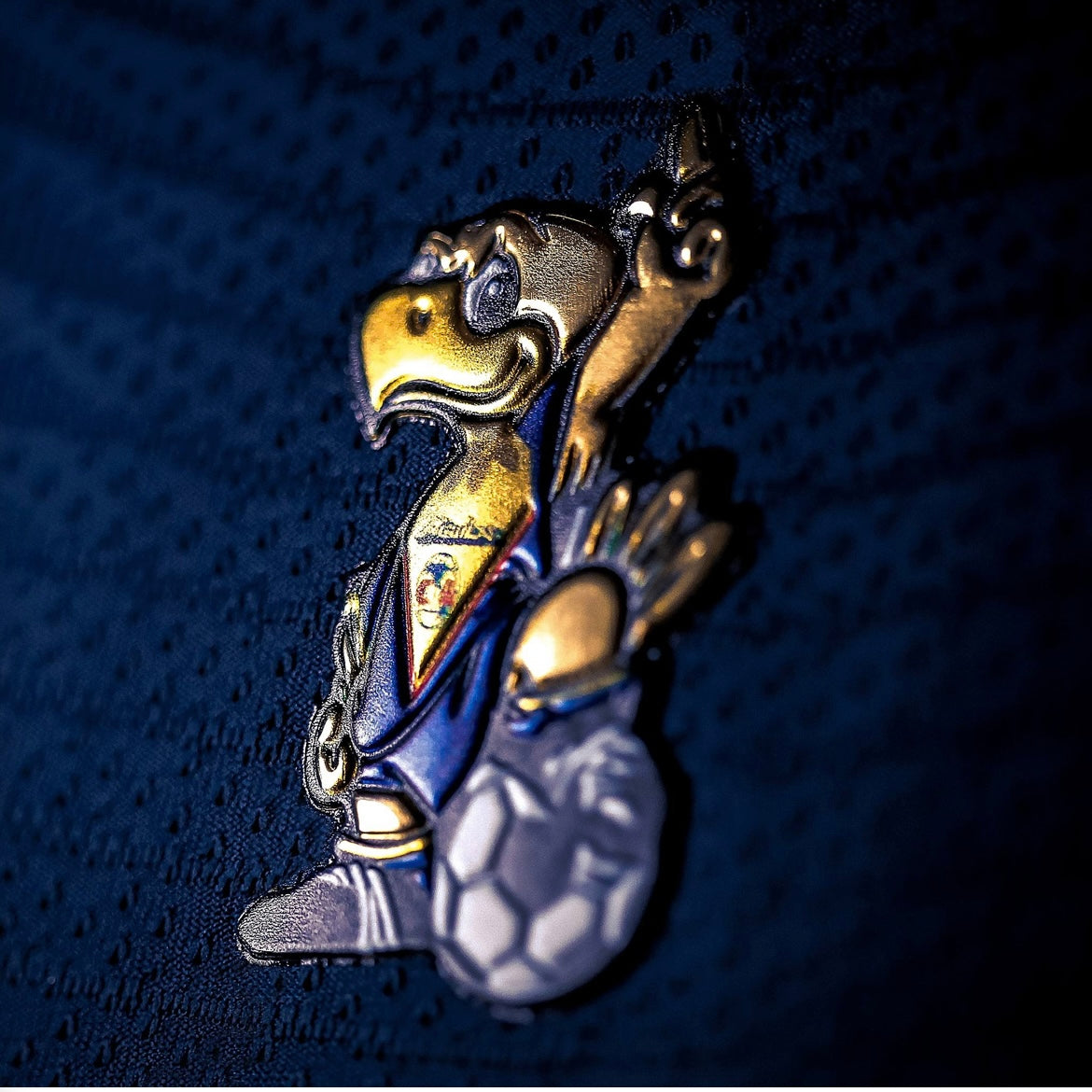 Parche Club America Cuauhtli 40 Aniversario product image 2, provided for visual reference and product detail review