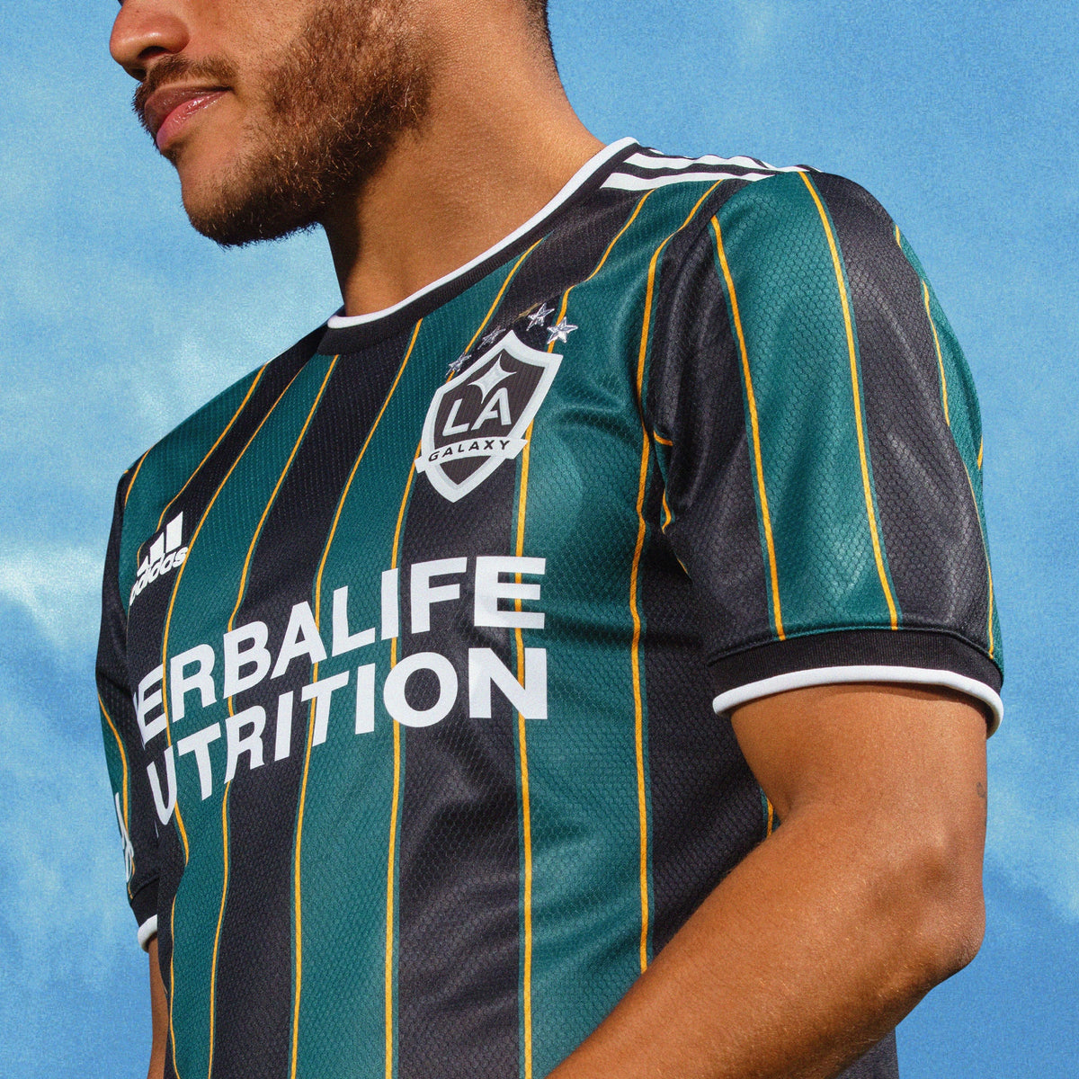 LA Galaxy Away Authentic Jersey 2021/22 product image 4, provided for visual reference and product detail review