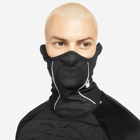 Nike Dri-FIT Strike Winter Warrior Snood product image 1, provided for visual reference and product detail review