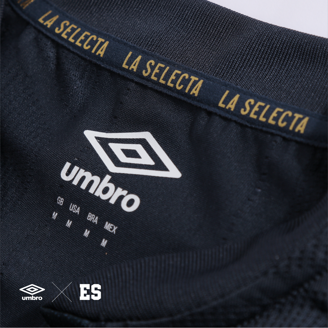 Umbro Men El Salvador Third Long Sleeve Soccer Jersey product image 3, provided for visual reference and product detail
