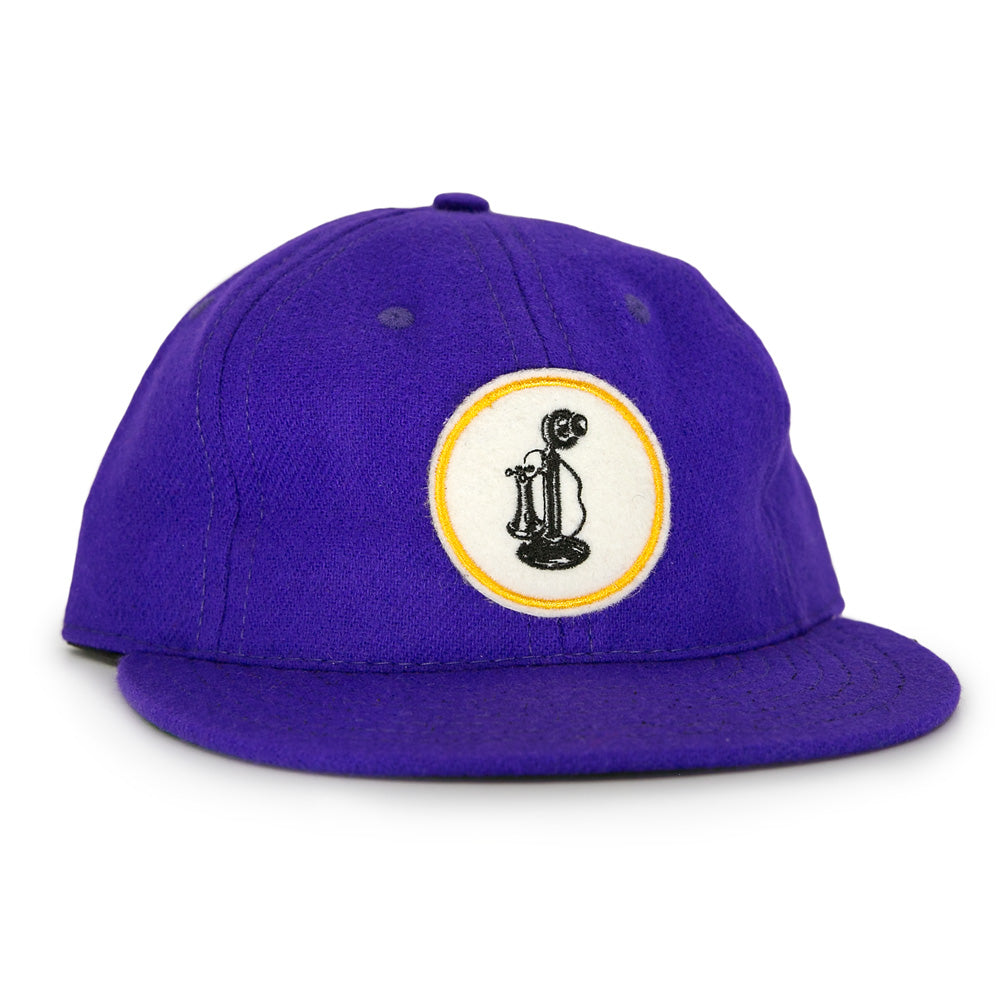 Club Teléfonos 1943 Vintage Ballcap product image 1, provided for visual reference and product detail review