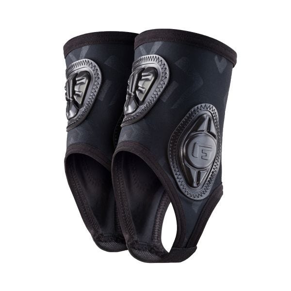 G-form Pro Ankle Guard product image 1, provided for visual reference and product detail review