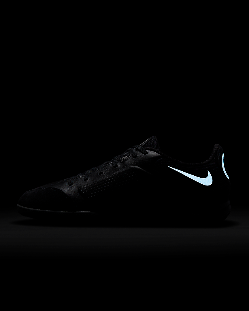 Tiempo Legend 9 Academy IC Indoor Soccer Shoes product image 10, provided for visual reference and product detail review