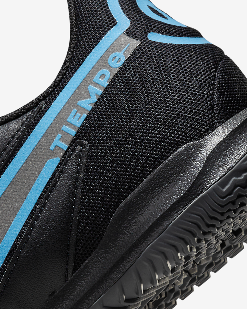 Tiempo Legend 9 Academy IC Indoor Soccer Shoes product image 8, provided for visual reference and product detail review